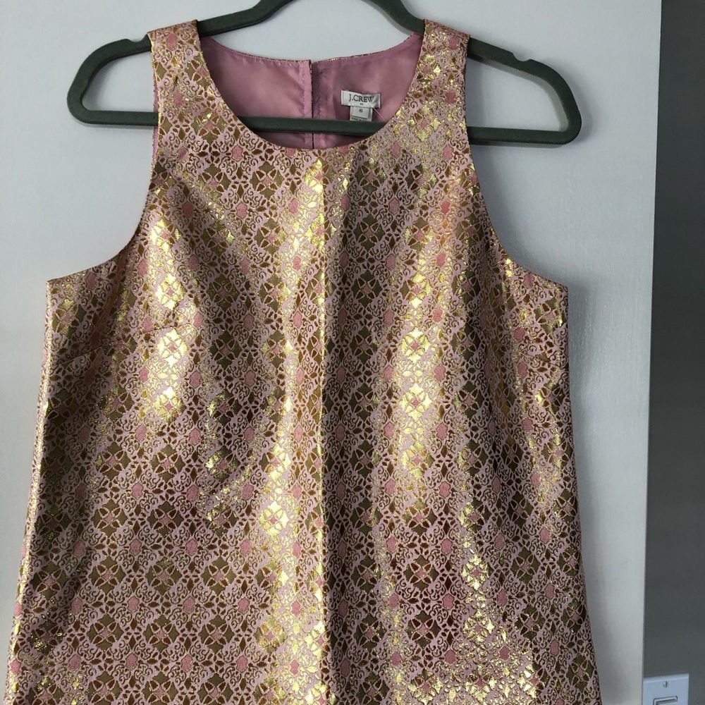 Jcrew top new in beautiful colors very flattering
